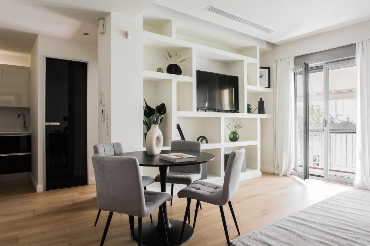 Striking Apartments In Kolonaki By Upstreet Athens Exterior photo